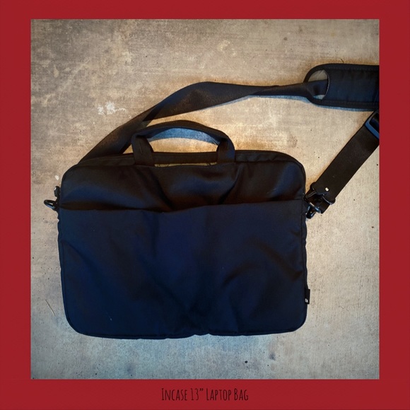 Perfect Condition Incase 13” Laptop Bag - Picture 3 of 3